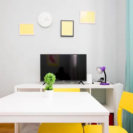 Apartment Minimal Design In *