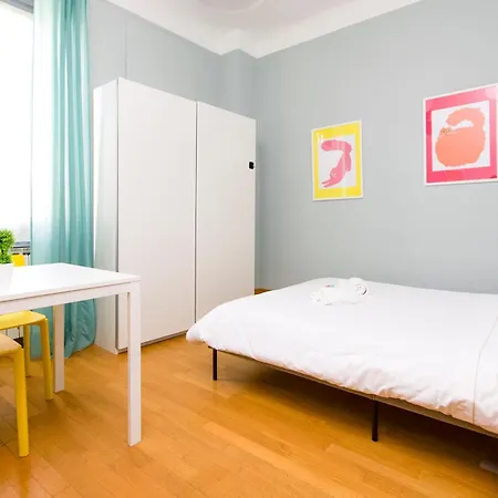 Minimal Design In * Milan